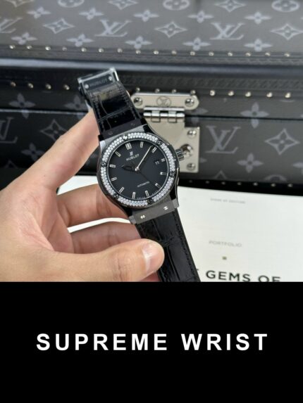 Hublot Classic Fusion Ceramic Replica Watch With Stone Swarovski Refined 1:1 Super Clone