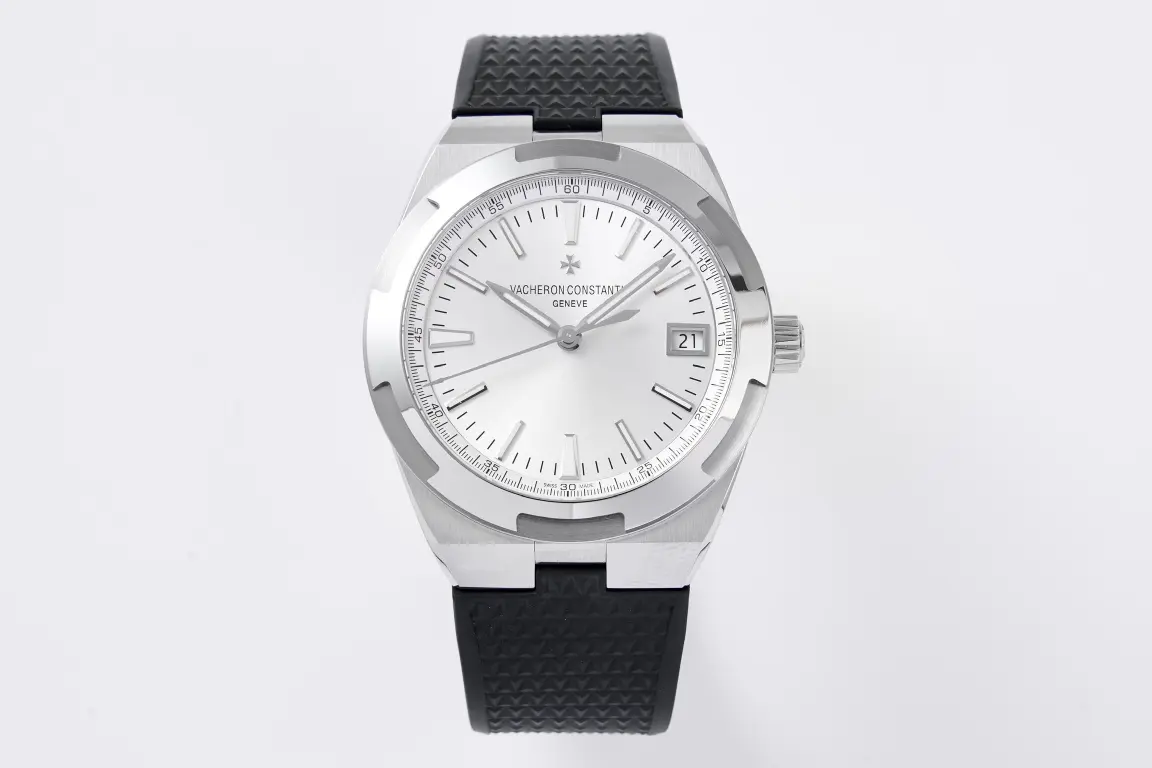 src_0-17.webp Vacheron Constantin Overseas 4500V Series β Silver Dial with Black Rubber Strap β Luxury Steel Watch - Image 1