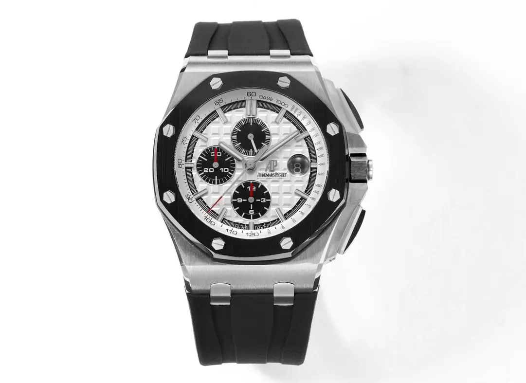 src_0-527.webp Audemars Piguet Royal Oak Offshore Chronograph Silver Black Rubber - Image 1