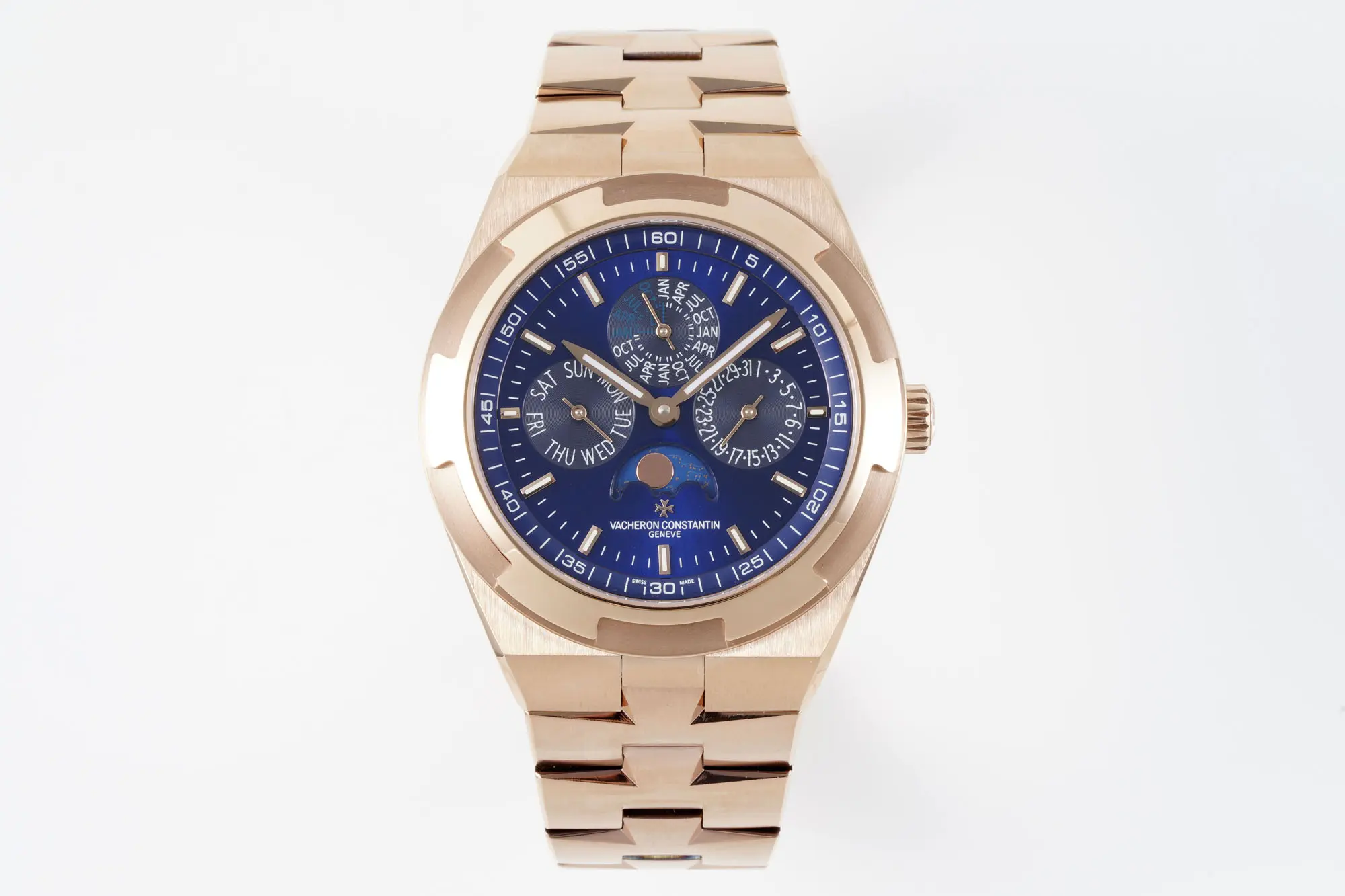 src_0-585.webp Overseas Perpetual Calendar 4300V Watch β Rose Gold with Blue Dial and Steel Bracelet - Image 1