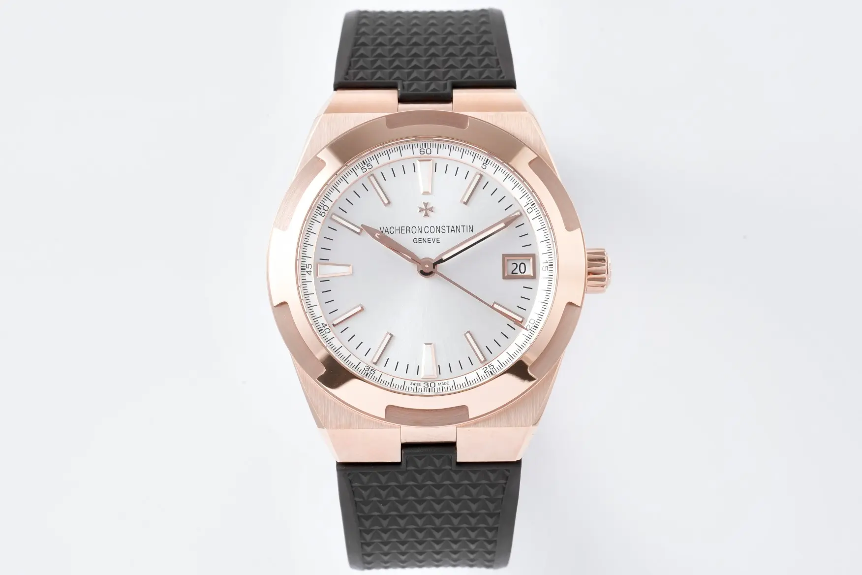 src_0-590.webp Vacheron Constantin Overseas 4500V Series β Rose Gold Case, Black Rubber Strap, Luxury Steel Watch - Image 1