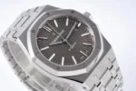 Audemars Piguet Royal Oak 15400 Silver Automatic (2) - Image 3