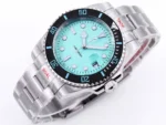 Rolex Submariner PARAKEET Custom Watch – Gradient Green Dial, Carbon Fiber Bezel, Stainless Steel - Image 4
