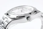 Vacheron Constantin Overseas 4500V Series – Silver Stainless Steel Automatic Watch with Date Display - Image 5